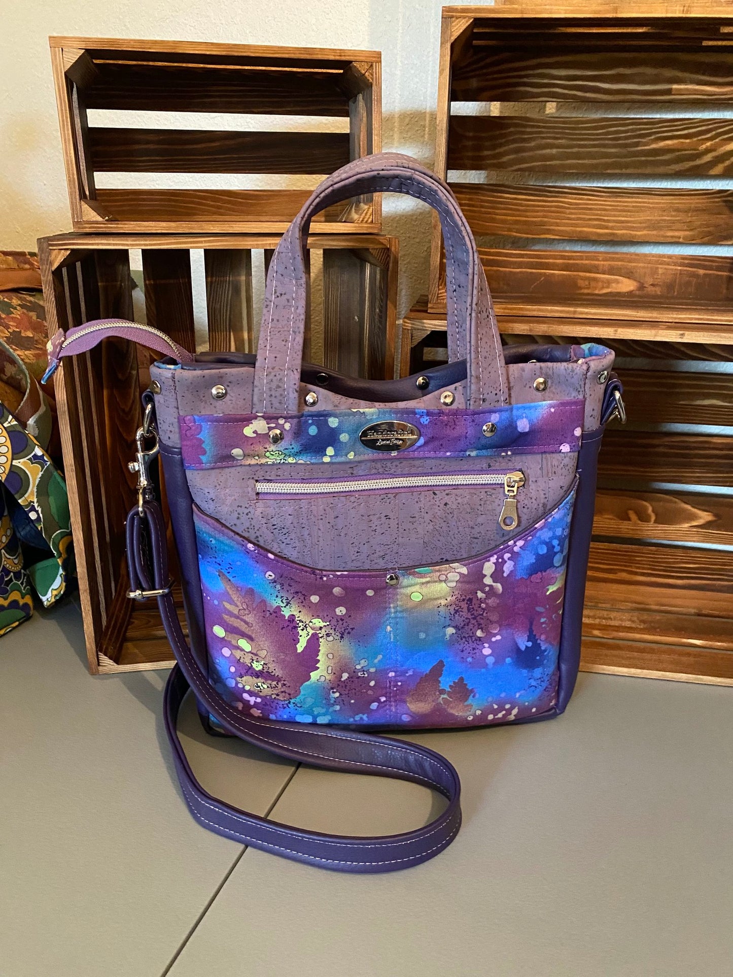 Kensley Tote (approximately 11" x 11" x 4")